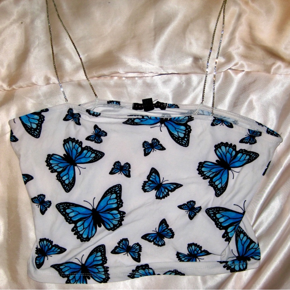 Blue Butterfly Print Top 🦋🌿🩵